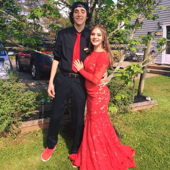 Meet your Posher, Lexi - Picture 1 of 1